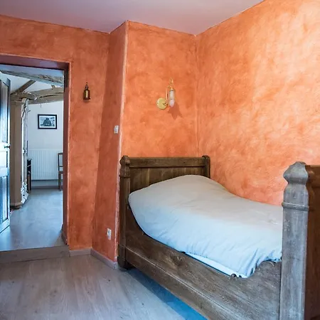 La Ferme Des 3 Suissesses Bed & Breakfast