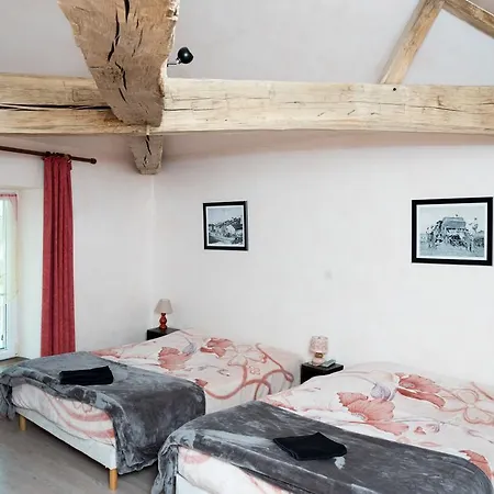 La Ferme Des 3 Suissesses Bed & Breakfast